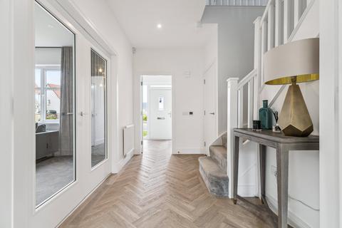 5 bedroom detached house for sale, Sollas Gardens, Newton Mearns, Glasgow, East Renfrewshire