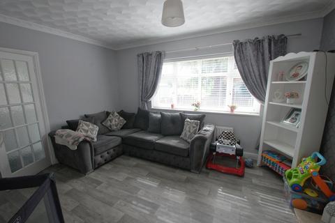 3 bedroom end of terrace house for sale, Arundel Court, Ellesmere Port, Cheshire. CH65