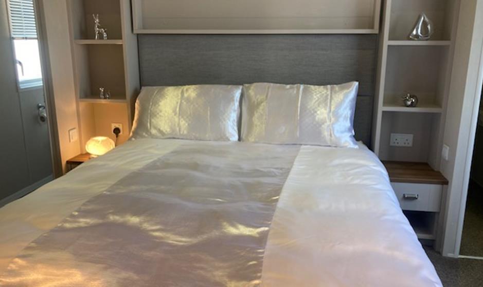 Bedroom master.png