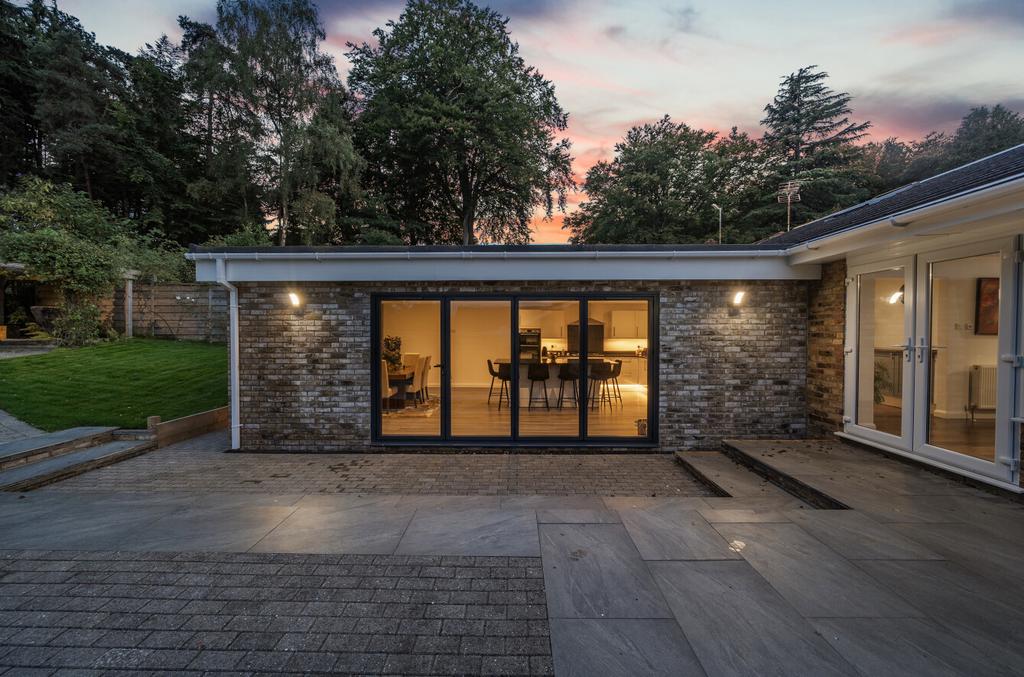 1347655-1-68bb33f...