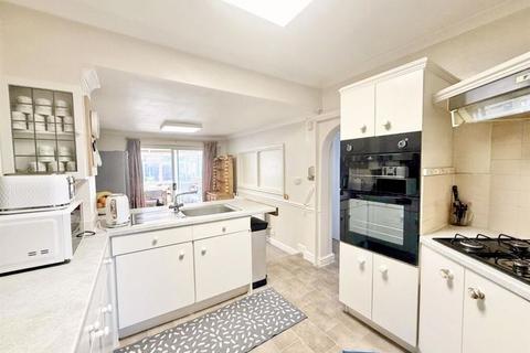 230 Blackberry Lane, Sutton Coldfield, B74 4JS
