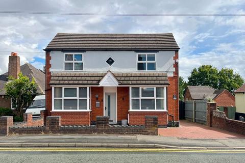 High Street, Burntwood, Chasetown, WS7 3XG