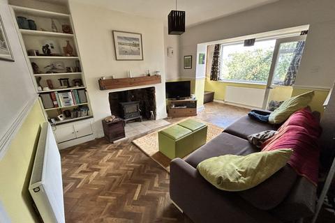3 bedroom detached house for sale, Pendre Road, Penrhynside
