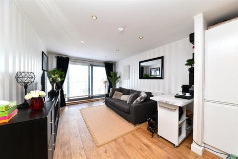 2 bedroom flat for sale, Monument Court, Woolners Way, Stevenage