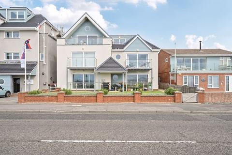 2 bedroom apartment for sale, East Cliff House, Lee-On-The-Solent, PO13