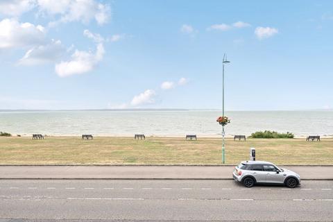 2 bedroom apartment for sale, East Cliff House, Lee-On-The-Solent, PO13