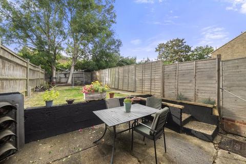undefined, Manor End, Uckfield