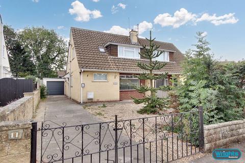 2 bedroom semi-detached house for sale, Cleveland Gardens, Trowbridge