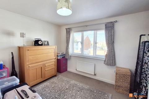 27 Chamberlain Way, Peterborough, PE4 7EB