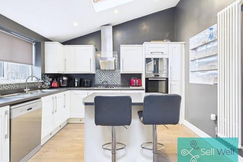 3 bedroom semi-detached house for sale, Whitegate Drive, Salford M5