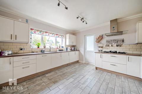 4 bedroom detached bungalow for sale, Ferndown BH22