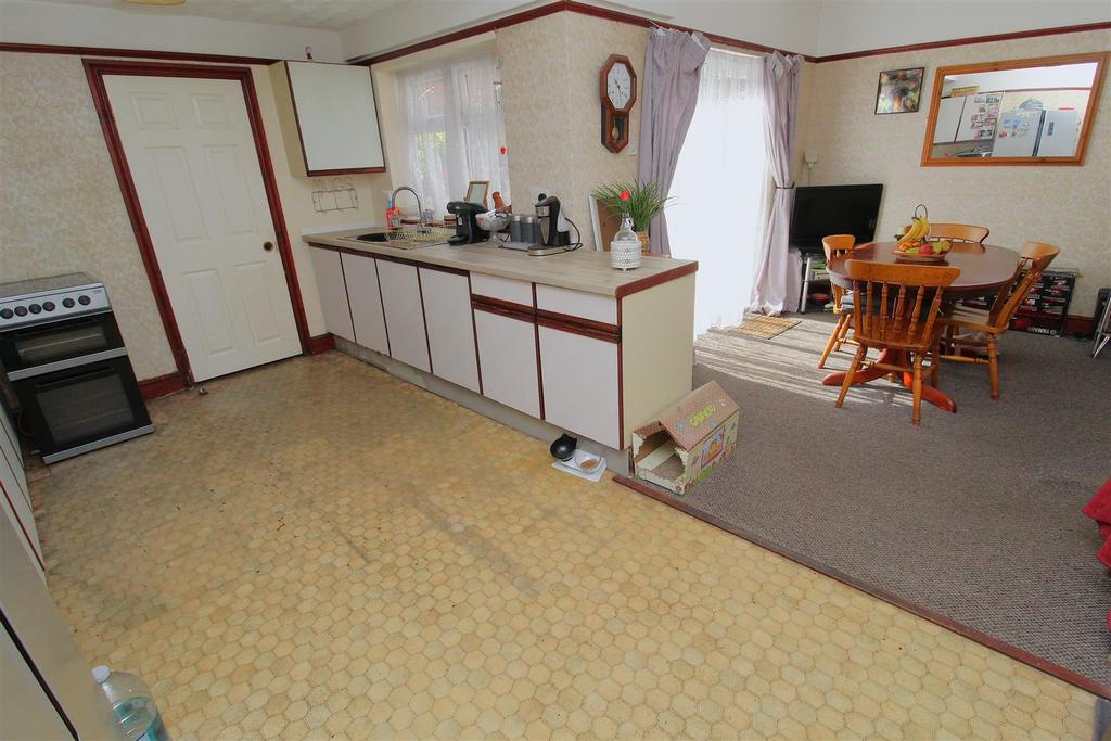 Breakfast Kitchen
