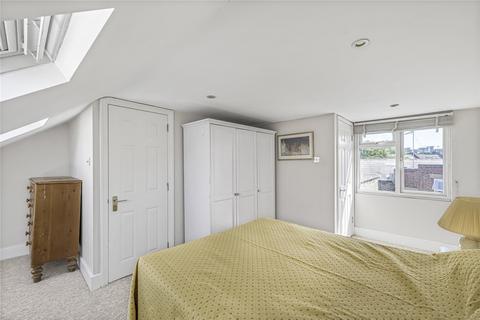 2 bedroom flat for sale, Wandsworth Bridge Road, Fulham, London, SW6