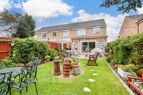 3 bedroom end of terrace house for sale, Green Lane, Northgate, West Sussex