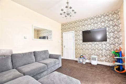 3 bedroom end of terrace house for sale, Entwisle Road, Rochdale, Greater Manchester, OL16