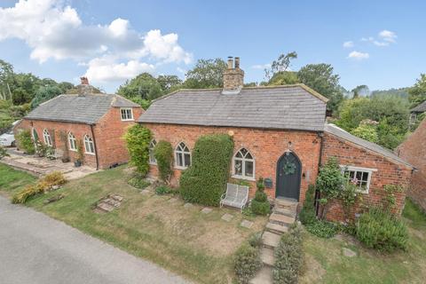 3 bedroom cottage for sale, The Terrace, Greetham, Horncastle