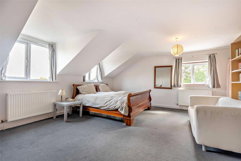 Large Bedroom