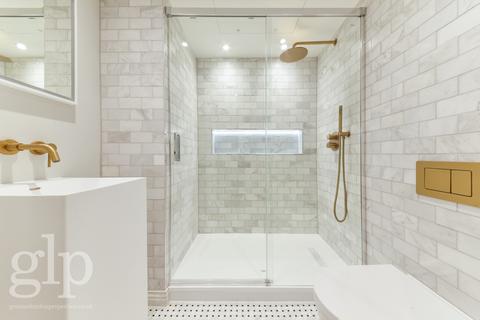 undefined, Charlotte Street, Fitzrovia, W1T