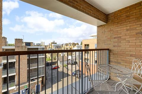 3 bedroom apartment for sale, Battersea Park Road, London, UK, SW11