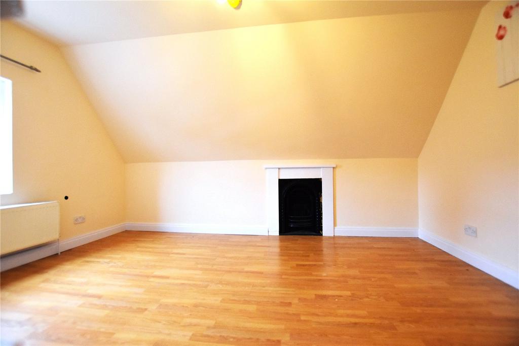 House in Thornton Heath - View 2