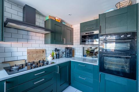 3 bedroom terraced house for sale, Whitehall Close, South Molton