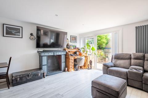 3 bedroom terraced house for sale, Whitehall Close, South Molton