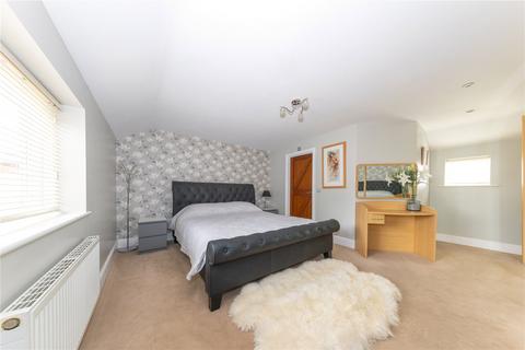 4 bedroom barn conversion for sale, Glen Fields, Newport Pagnell, Buckinghamshire, MK16