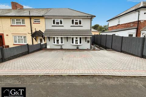 4 bedroom end of terrace house for sale, York Road, Dudley