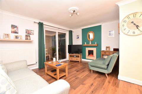 1 bedroom bungalow for sale, High Bank Close, Leeds, West Yorkshire