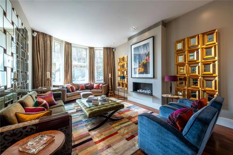 3 bedroom apartment for sale, Kensington Court, London, W8