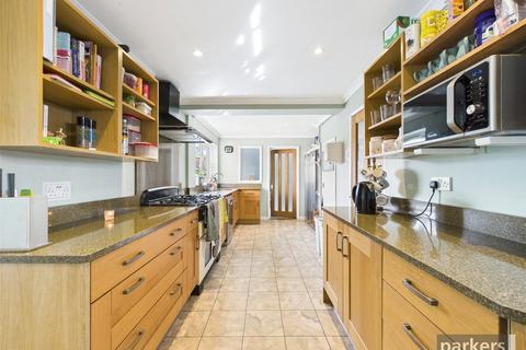 34 Caldbeck Drive, Woodley, Reading, RG5 4LA