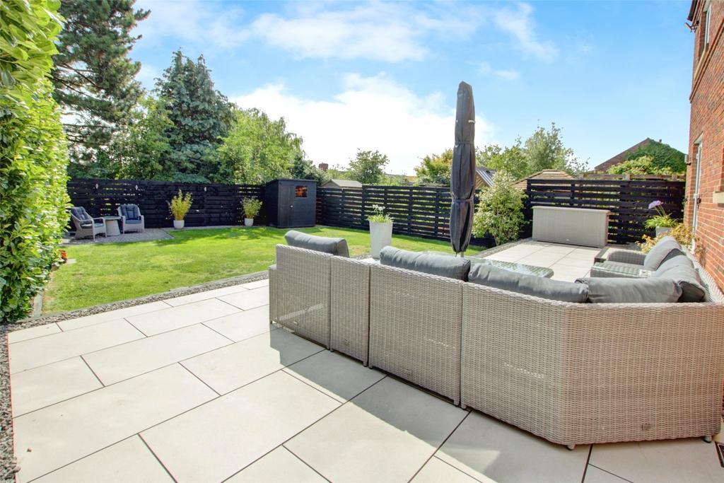 Patio/Garden