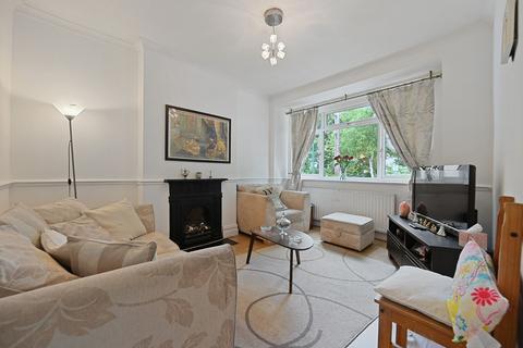 Benhill Road, Sutton, SM1