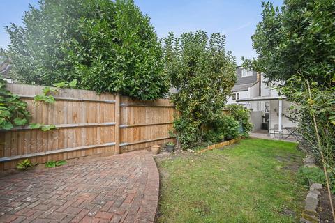 undefined, Benhill Road, Sutton, SM1