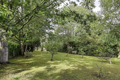 2 bedroom apartment for sale, High Street, Brasted TN16