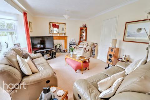 3 bedroom detached house for sale, Lichfield Road, Bracebridge Heath