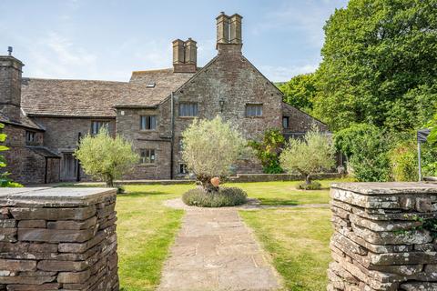 6 bedroom manor house for sale, Llanvihangel Crucorney, Abergavenny, Monmouthshire