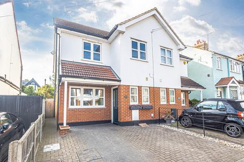 Westleigh Avenue, Leigh-on-sea, SS9