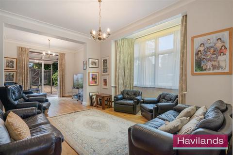 undefined, Green Lanes, Winchmore Hill