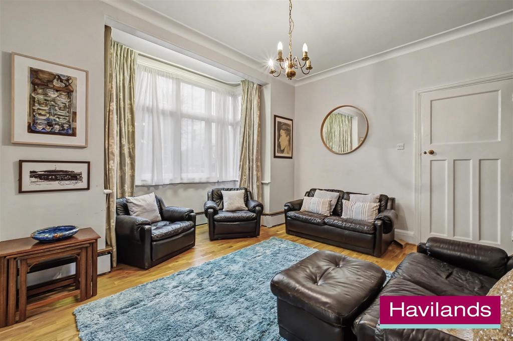 Green Lanes N21 2 SG-4.jpg