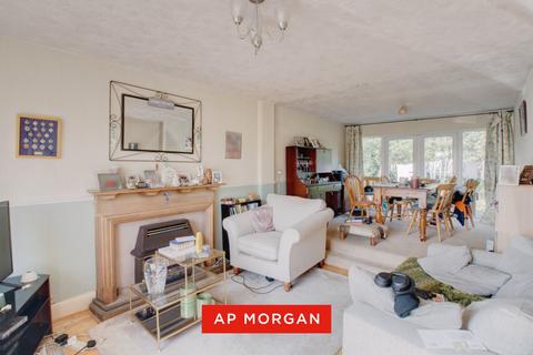 undefined, Birmingham Road, Lickey End, Bromsgrove, Worcestershire, B61