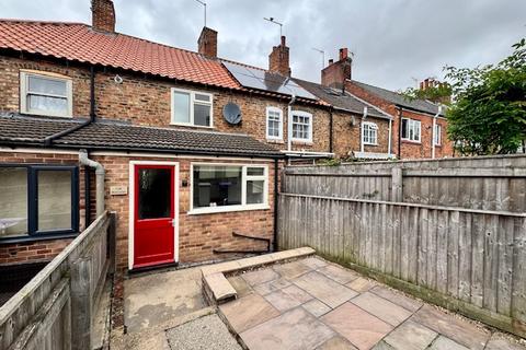 undefined, 14 Kidgate Louth LN11 9HN