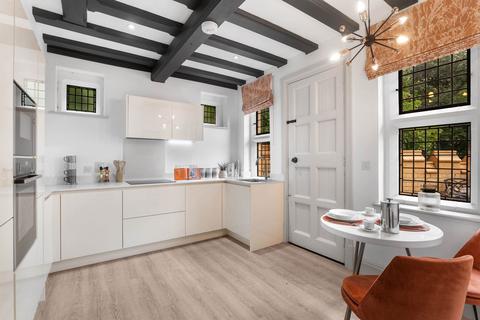 undefined, The Gatehouse, Battle Road, Battenhall, Worcester. WR5 2BS