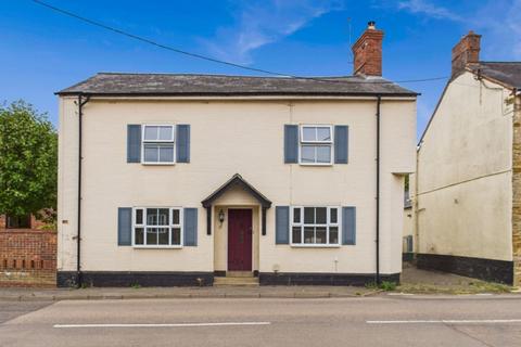 undefined, High Street, Astcote, NN12