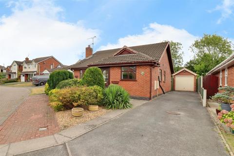 2 bedroom detached bungalow for sale, Cloverfields, Haslington