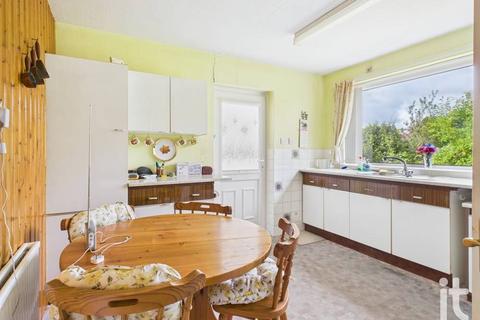 3 bedroom detached bungalow for sale, Chatsworth Road, High Lane, Stockport, SK6