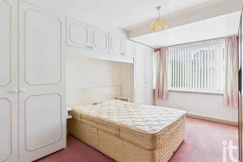 3 bedroom detached bungalow for sale, Chatsworth Road, High Lane, Stockport, SK6