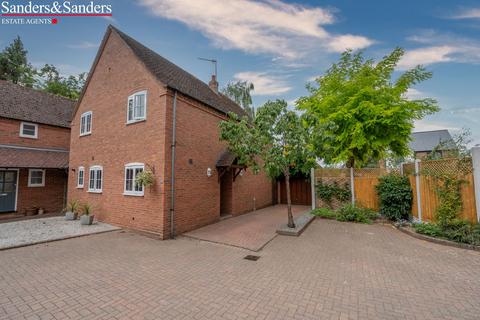 4 bedroom link detached house for sale, The Farriers, High Street, Broom, Alcester, B50