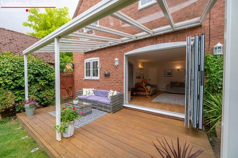 4 bedroom link detached house for sale, The Farriers, High Street, Broom, Alcester, B50