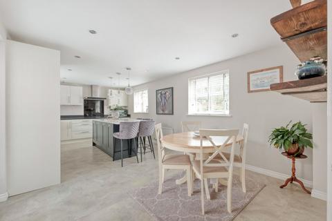 9 Barley Meadows, Inkberrow, Worcester, WR7 4DR